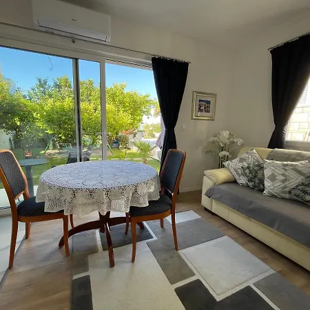 Pitomcia (adults Only) 3* Podstrana