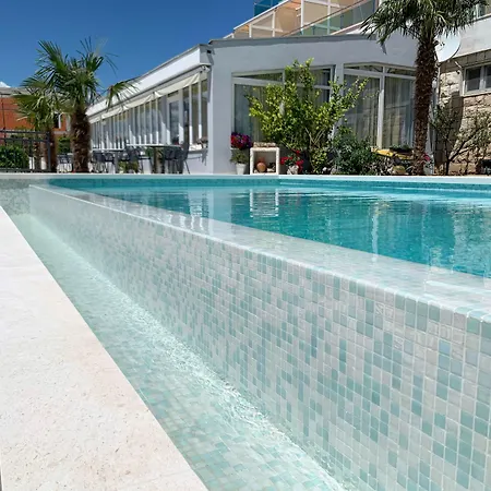 Pensión Pitomcia (adults Only) 3*