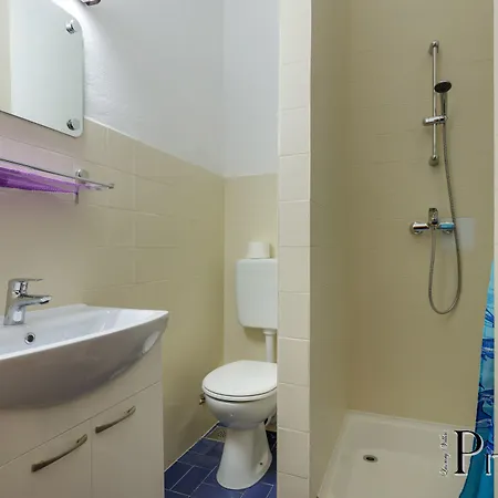 Pitomcia (adults Only) בית הארחה פודסטראנה