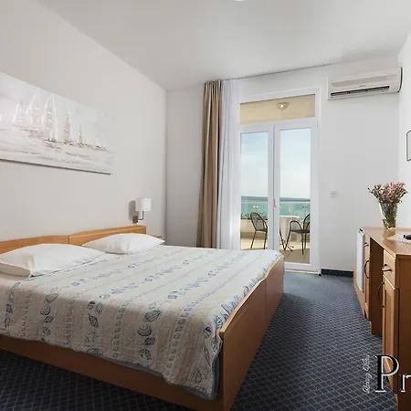 Pitomcia (adults Only) פודסטראנה