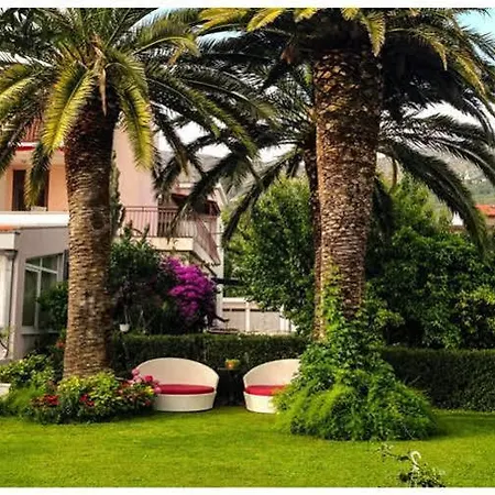 Pitomcia (adults Only) 3* Podstrana