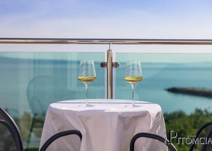 Pitomcia (adults Only) Pensionat Podstrana