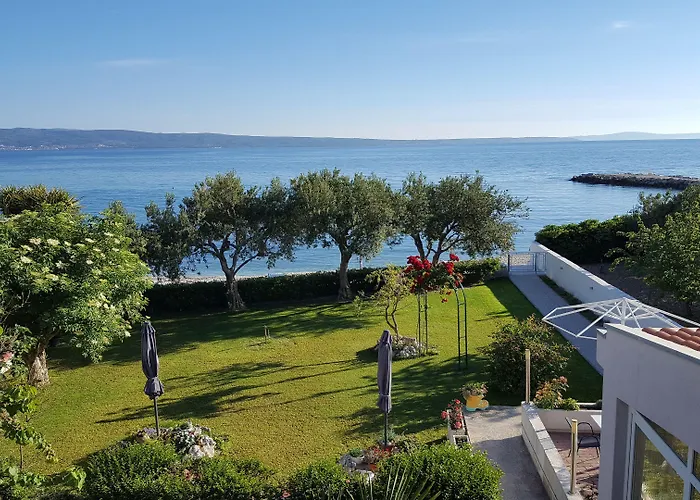Pitomcia (adults Only) Pensionat Podstrana
